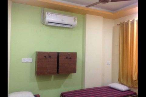 Srishti PG Accommodation in Ballygunge, Kolkata