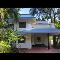 Roshni LADIES PG in Vadakkekkotta Metro Station, Vadakkekotta, Kottakakom, Thrippunithura, Kochi, Kerala, India