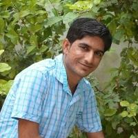 Jalpesh Searching For Place in Shivranjani Cross Road, Jodhpur Village, Ahmedabad, Gujarat, India