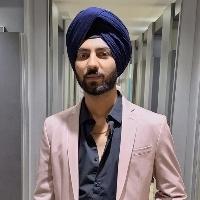 Kay Singh Searching For Place in Malviya Nagar, New Delhi, Delhi, India