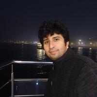 Ashish Searching For Place in Delhi, India