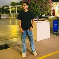Mohd Shariq Searching For Place in Delhi, India