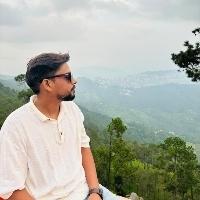 Anand Searching For Place in South Delhi, Delhi, India