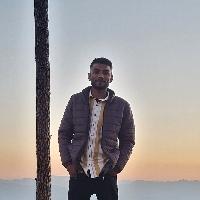 Maneesh Searching For Place in Mukherjee Nagar, Delhi, India