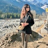 Shubhi Searching For Place in Green Park, New Delhi, Delhi, India
