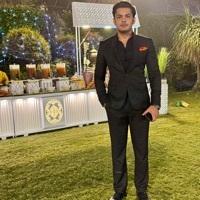 Umang Searching For Place in Sector 48, Gurugram, Haryana, India