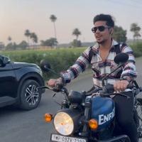Ujjwal Rastogi Searching Flatmate in Nipania, Indore, Madhya Pradesh, India