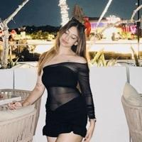 Hanshika Searching For Place in South Delhi, Delhi, India