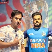 Siddique M Searching For Place in Andheri West, Mumbai, Maharashtra, India
