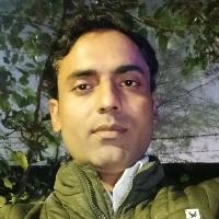 Kamal Searching For Place in Lucknow, Uttar Pradesh, India