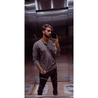 Maharsh Thakur Searching For Place in Vastrapur Lake Garden, Sargam Marg, Vastrapur, Ahmedabad, Gujarat, India
