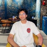 Anirudh Singh Searching For Place in Ville Parle West, Mumbai, Maharashtra, India