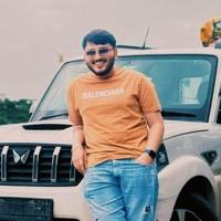 Aakash Modi Searching For Place in Khetwadi, Girgaon, Mumbai, Maharashtra, India