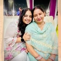 Bhumika Searching For Place in Crossing Republic, Ghaziabad, Uttar Pradesh, India