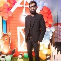 Ankur Saraf Searching For Place in Bhawanipur, Kolkata, West Bengal, India