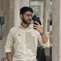 Kartik Bhatt Searching For Place in Delhi, India