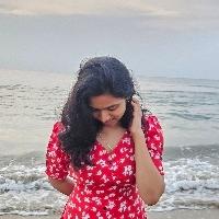 Nikhita Searching For Place in Gurgaon, Haryana, India