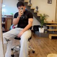 Vasu Dogra Searching For Place in Chandigarh, India