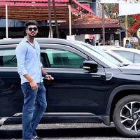Nishan Singh Searching For Place in Palasia, Indore, Madhya Pradesh, India