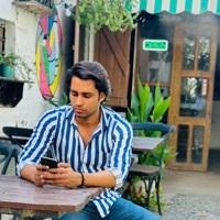 Mohit Searching For Place in Delhi, India
