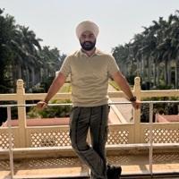 Gurdeep Singh Searching For Place in Sector 72, Noida, Uttar Pradesh, India