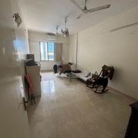 Akanksha Searching Flatmate in Cumballa Hill, Mumbai, Maharashtra, India