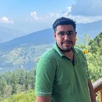 Himanshu Searching For Place in Laxmi Nagar, Delhi, India