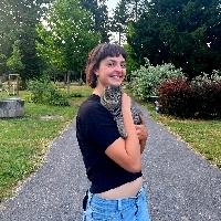 Susanna Zimmer Searching For Place in Pune, Maharashtra, India