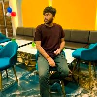 Manish Searching For Place in Chennai, Tamil Nadu, India