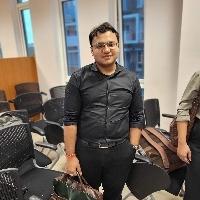 Sahil Bhalotia Searching For Place in Delhi, India