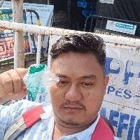 Abishek Subba Searching For Place in Sealdah Station, Sealdah, Raja Bazar, Kolkata, West Bengal, India