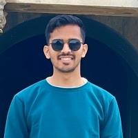 Abhijeet Searching For Place in Fort, Mumbai, Maharashtra, India