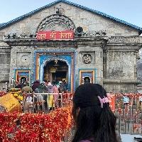 Jyoti Kohli Searching For Place in Clock Tower, Dehradun, Uttarakhand, India