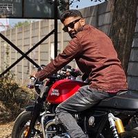 Shrinivas Searching For Place in Pune, Maharashtra, India