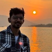 Praveen Tak Searching For Place in Pune, Maharashtra, India