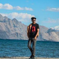 Areeb Khan Searching For Place in Greater Noida, Uttar Pradesh, India