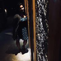 Ayushi Aggarwal Searching For Place in Gurugram, Haryana, India